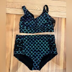 Torrid Bikini- Size 1 top size 2 bottom NWT